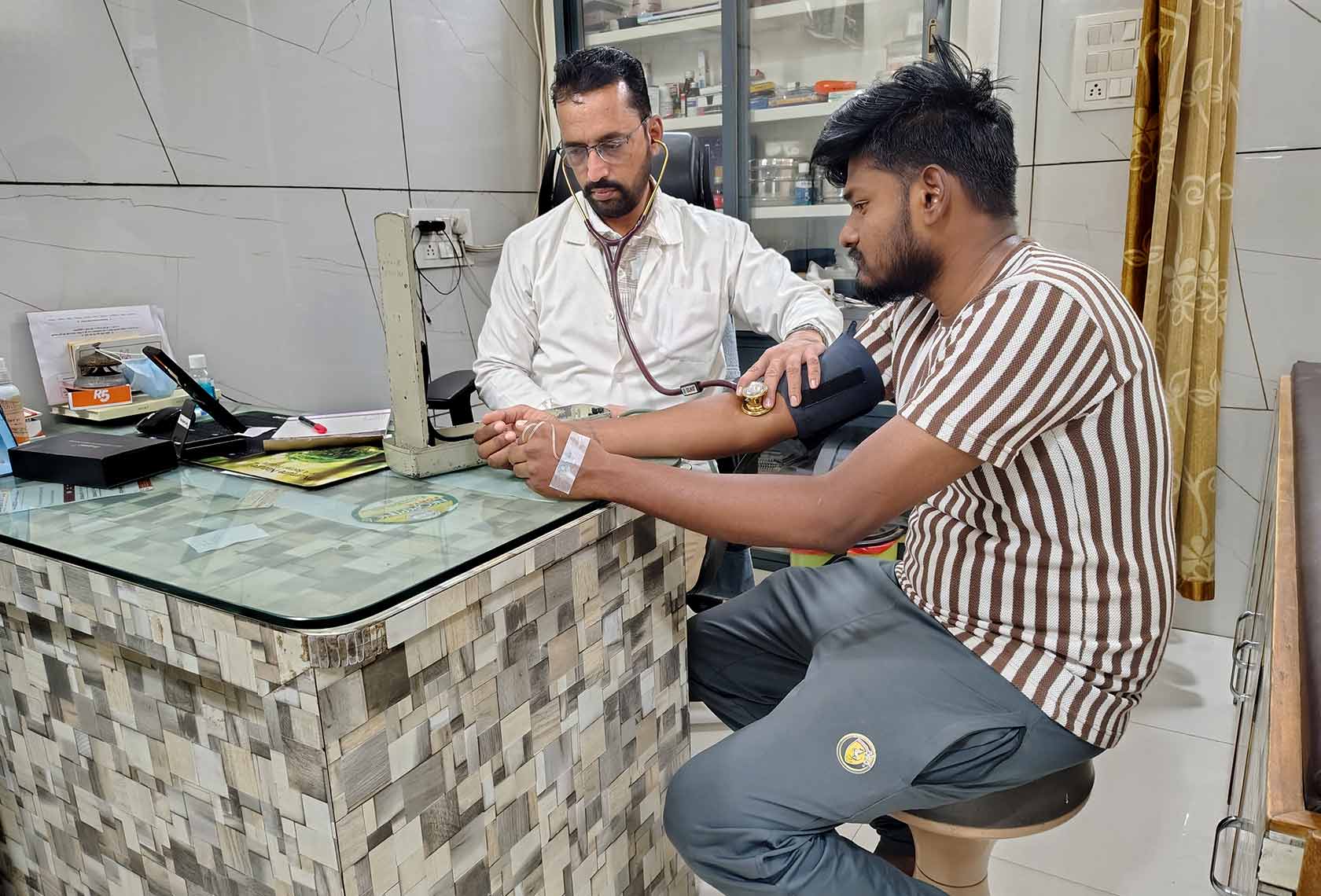 Dr-Sandesh-Sawai-Clinic
